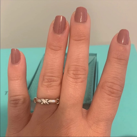 ✨ Sold ✨ Tiffany & Co. X Ring - Size 6 - Picture 4 of 7